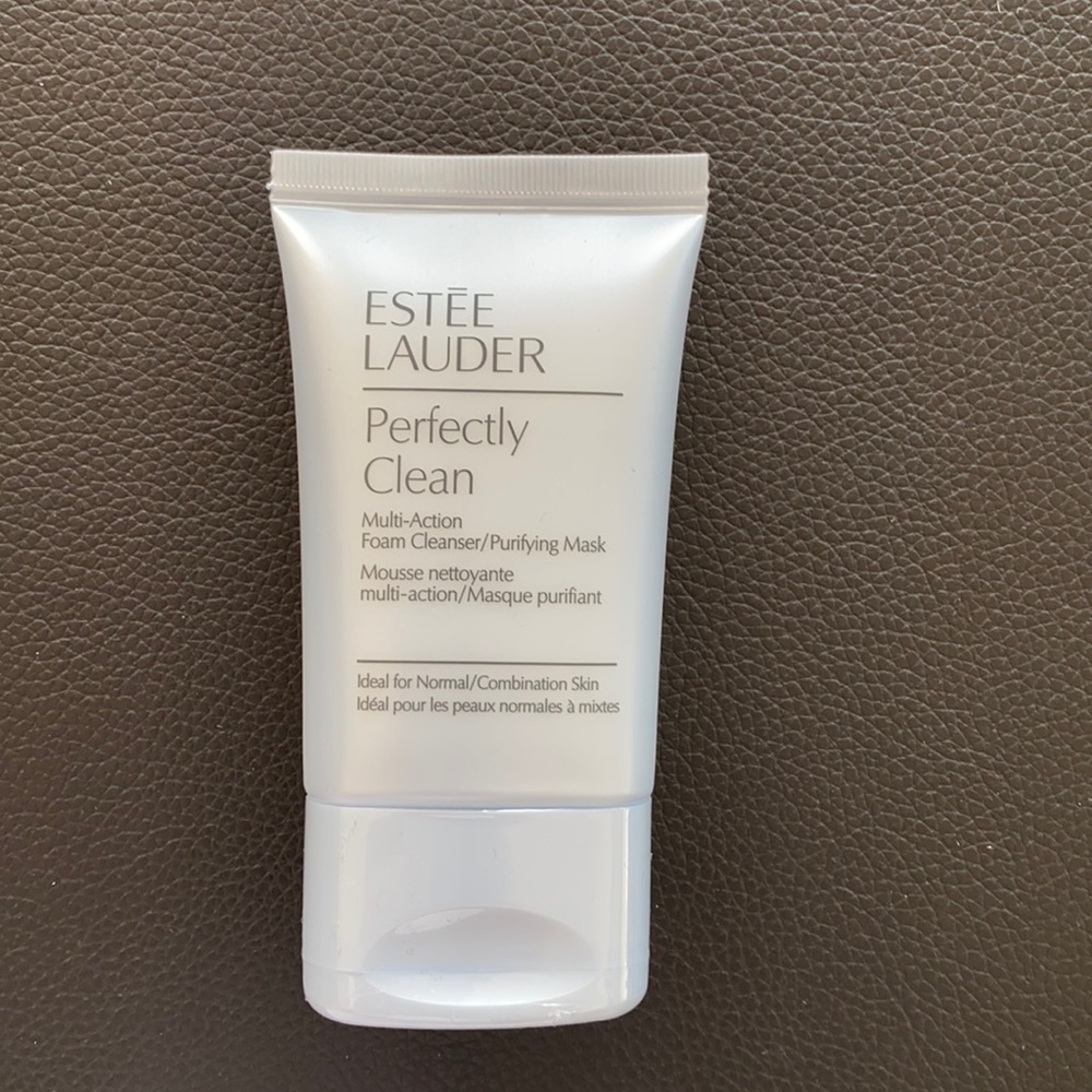 Estée Lauder Perfectly Clean Foam Cleanser